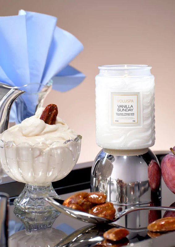 VOLUSPA Small Jar Candle Vanilla Sunday