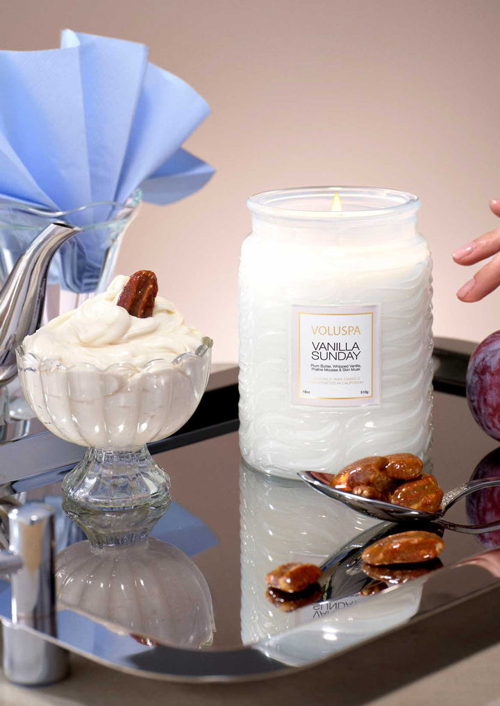 VOLUSPA Large Jar Candle Vanilla Sunday