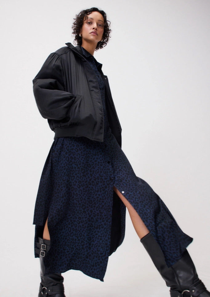 LALA BERLIN DRESS DELILAH VISCOSE DARK NAVY LEO