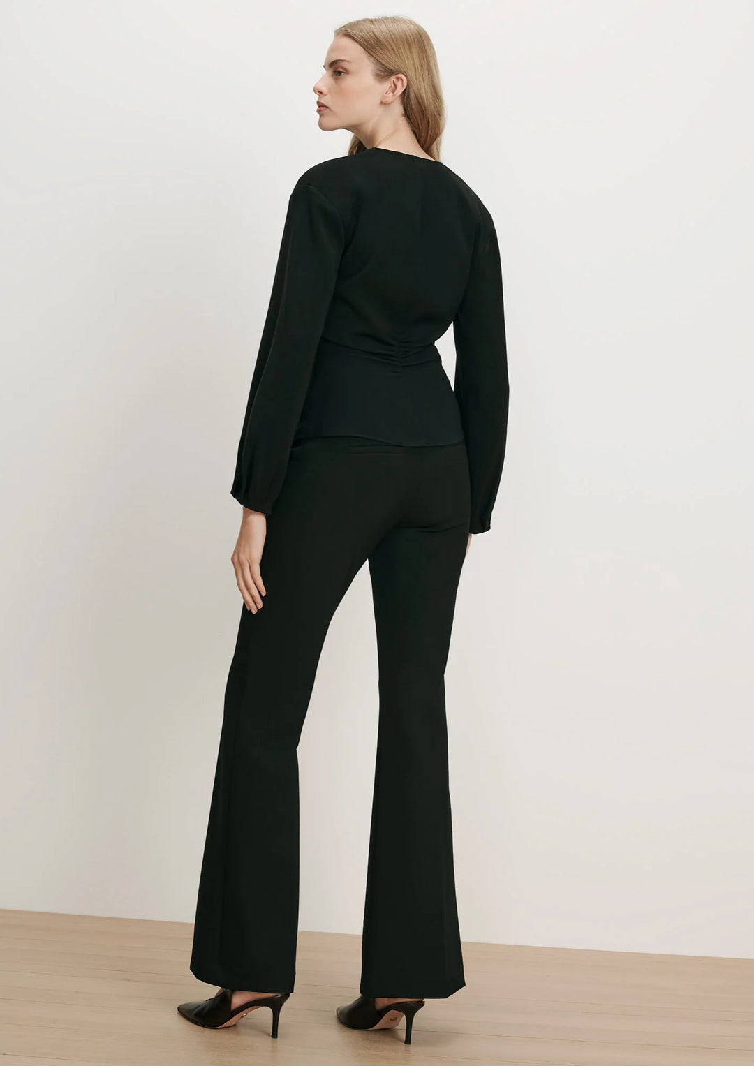VERONIVA BEARD Drew Brooch Blouse