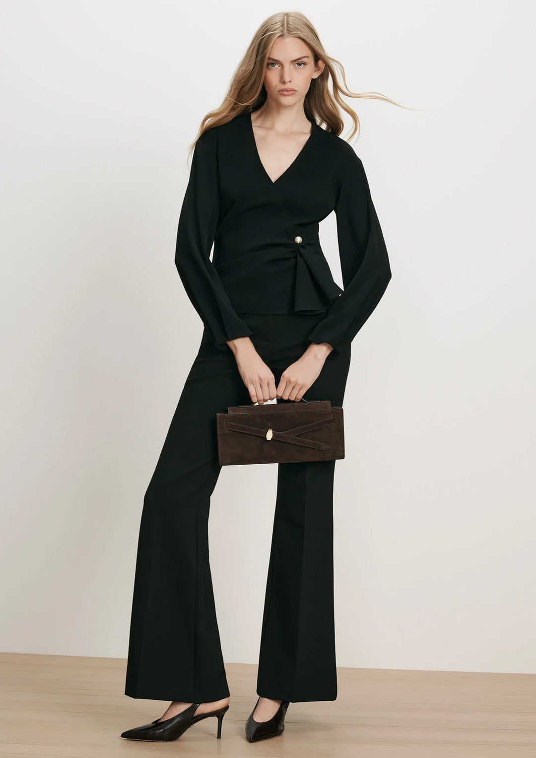 VERONIVA BEARD Drew Brooch Blouse