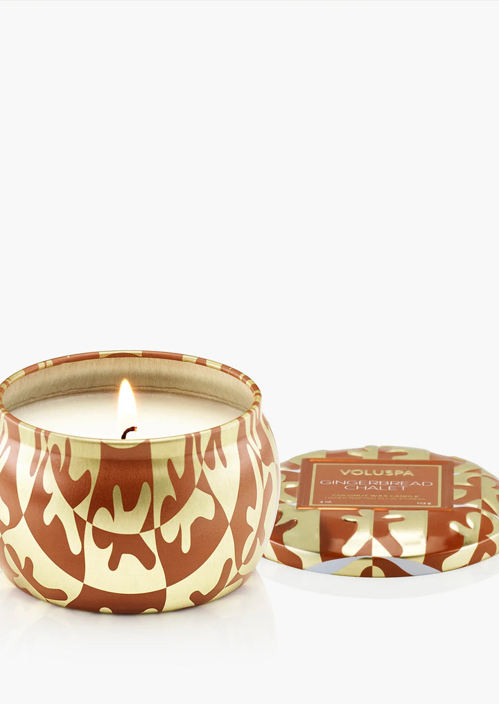 VOLUSPA Mini Tin Candle Gingerbread Chalet