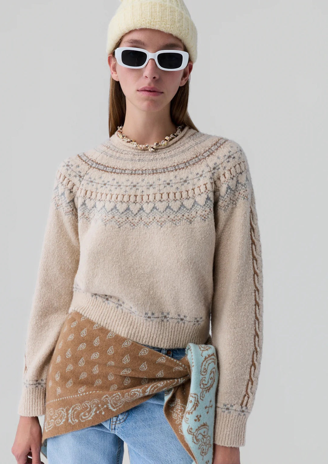 GUEST IN RESIDENCE Cloud Chalet Crew