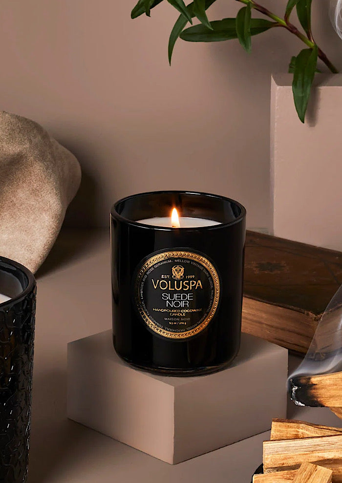 VOLUSPA Classic Jar Candle Suede Noir